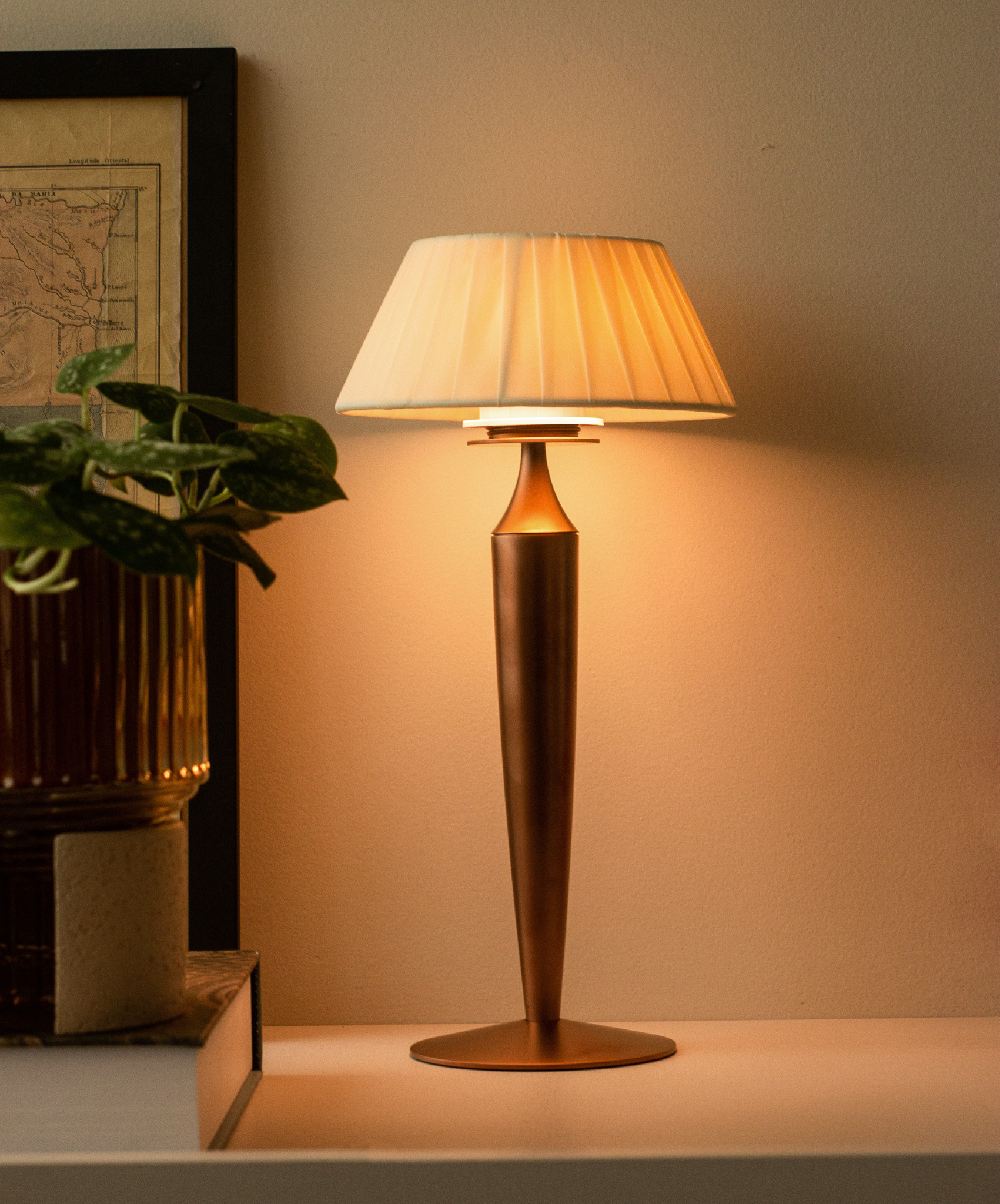 LUMINÁRIA DE MESA FLAMINIA | ZAFF DESIGN
