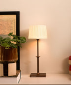 Luminária de mesa Poldina Clássica | Zaff Design