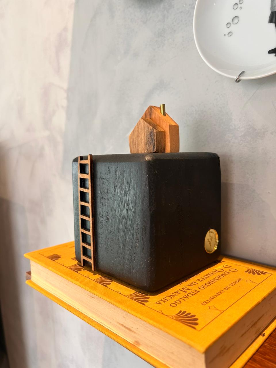 Cubo Casinha Ebanizada P